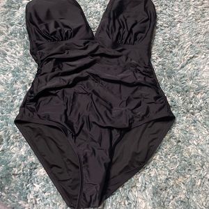 DKNY one piece swimsuit XL